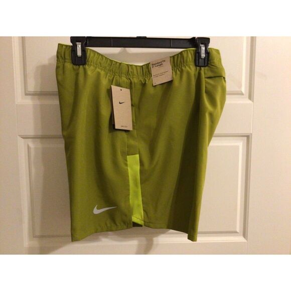 Nike Mens Challenger Dri-FIT 5'' Brief-Lined Running Shorts Moss‎ DV9363-390 - Picture 1 of 4